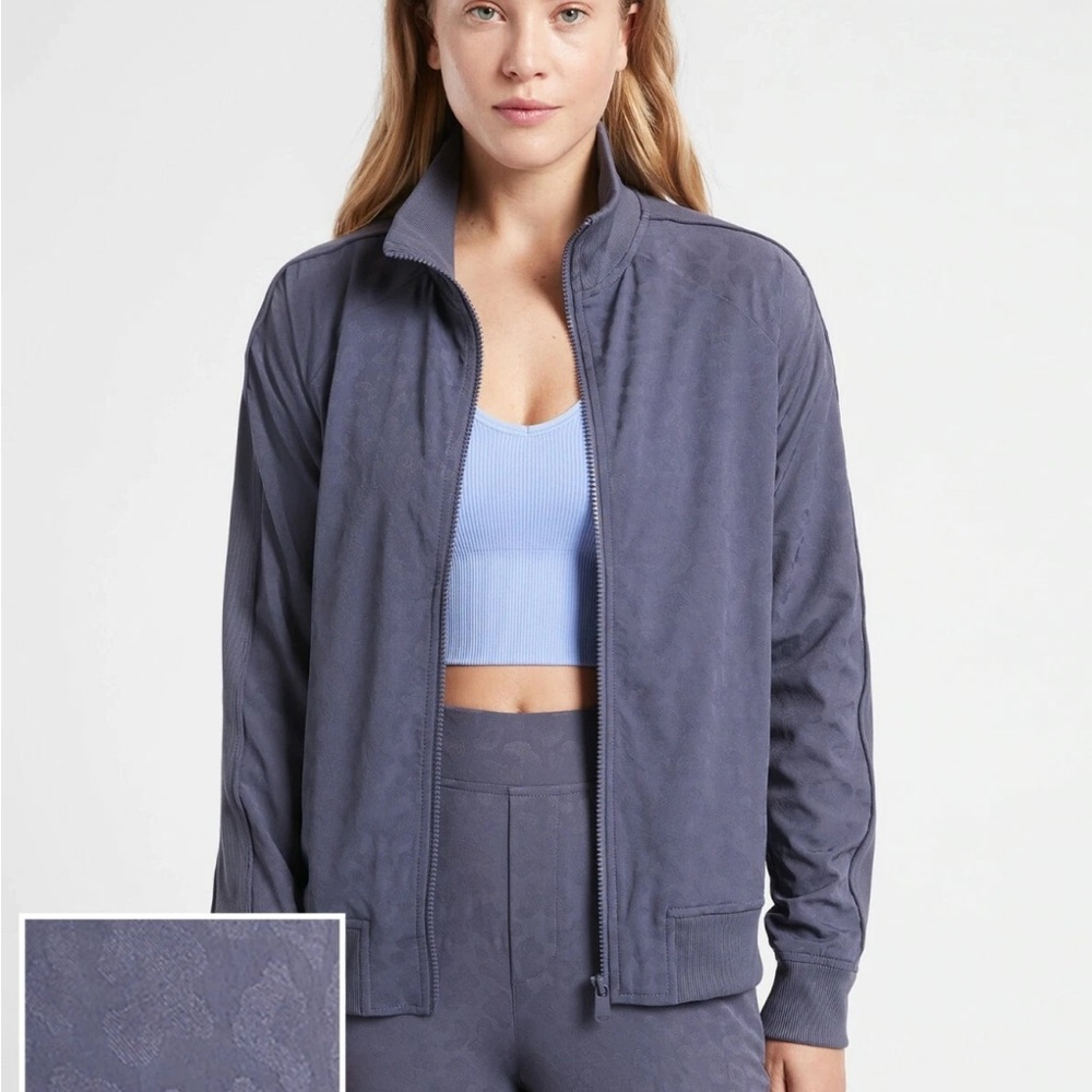 Athletica Woman's Brooklyn Leopard Jacquard Bomber in Blue size 1X